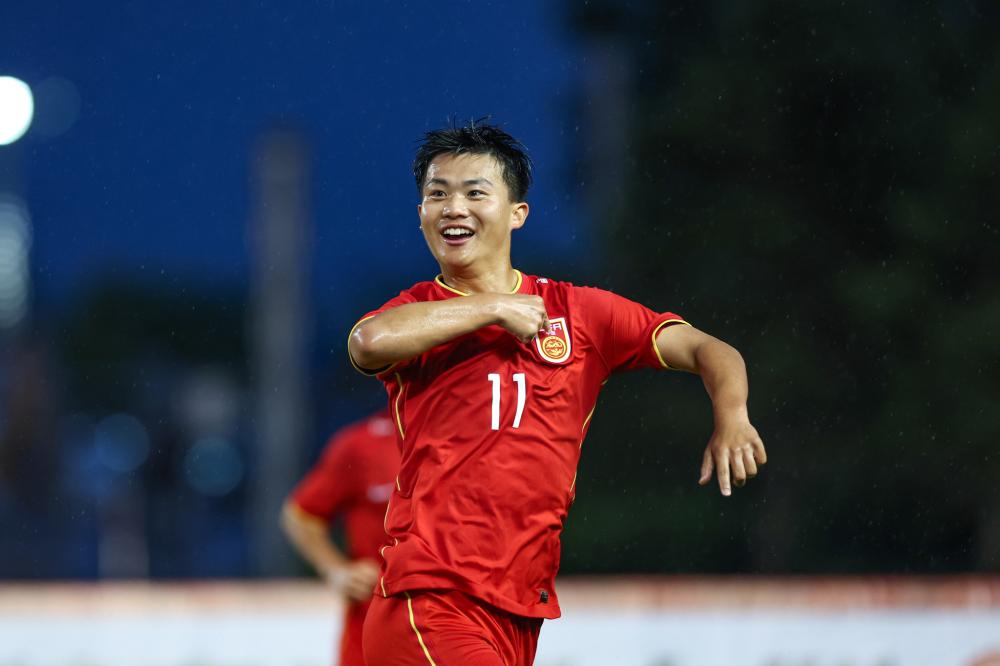 弗里克：亚马尔这个月该不该去国家队？这不是我的问题